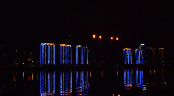 点亮城市的璀璨霓裳：内蒙夜景照明工程